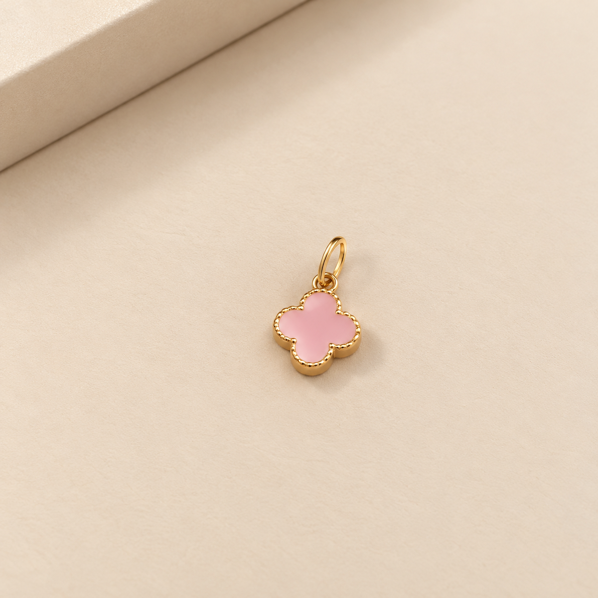 18K Solid Gold Pink Clover Pendant – 1 G
